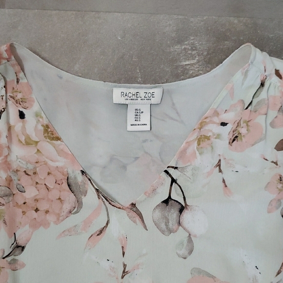 Rachel Zoe Flowy Sheer Floral Long Sleeves Blouse. Green, Pink. Smocked Hem. S. - Picture 4 of 12